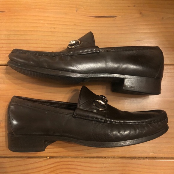 Brown Gucci leather loafers. Sz 9Great condition - Picture 2 of 5